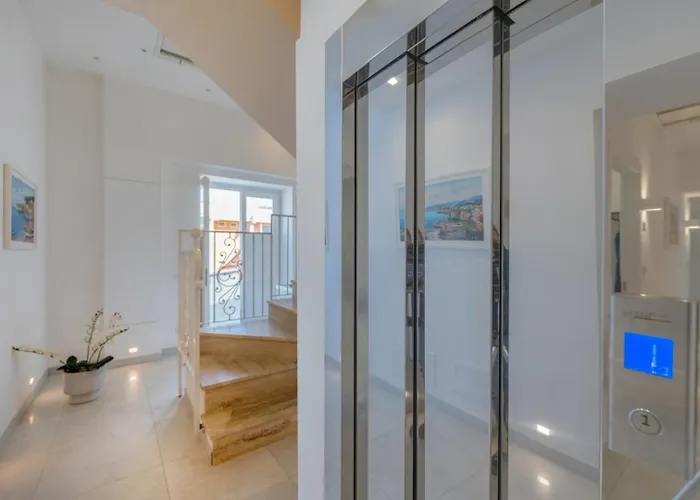 Emanuel White Pensjonat