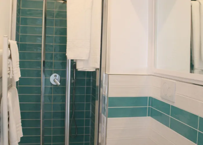 Emanuel White Guest house